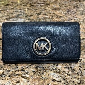 Michael Kors Black Leather wallet with Gold Logo